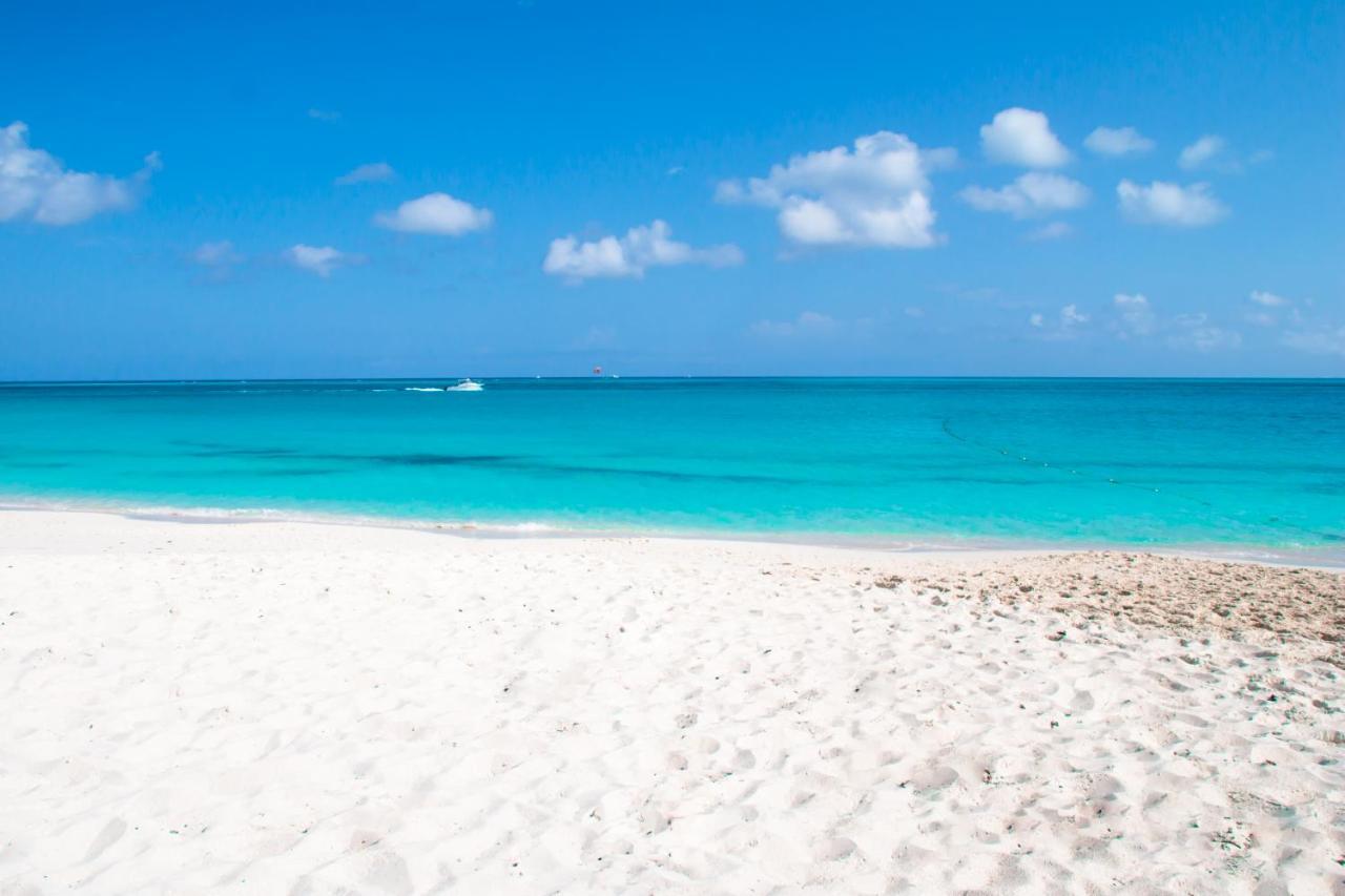 Hotel Grace Bay Place Exterior foto